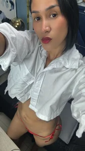 Scarleth_Fox_ “I look innocent … but I don’t always behave 😇😏” Pic 2