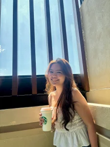 TiffaneyOakleafPublic图片