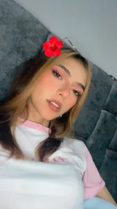 me de 3badweed3  2 Imagens