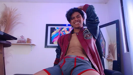 dreyk20 Red has never been so tempting… If you want more, you know where to find me, I'll put the next hotte Immagine  4