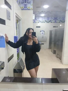 SoleneFontaine Lights, camera and we're back! Pic 3