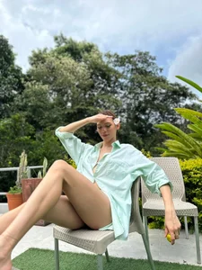 Carlita_cute kullanıcısının 💦☀️✨💖🌱🌿 albümü -  4 fotoğraf