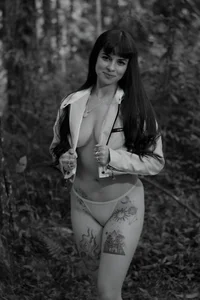 VioletaSubmissive Public Immagine  9