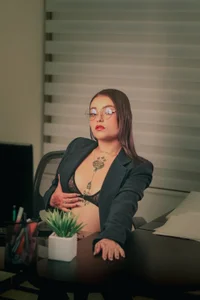 ChloeAllennn erotic 😈 girl 🔥❌ Gambar 2