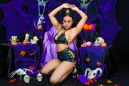 MartinaWestt SEXY POLICE🚨 Pic 4