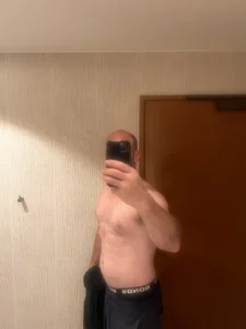 ginotakes Hello Foto 7