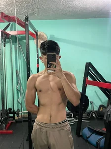 AndyJustgame_ looked at me 😏💪  5. fénykép