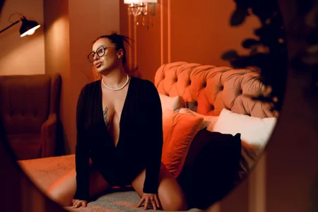 NinnaDevone Public зображення 4