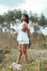 SarahLynn7 WHITE DRESS صورة واحدة|SarahLynn7 WHITE DRESS صورتان|SarahLynn7 WHITE DRESS  2 صور|SarahLynn7 WHITE DRESS  2 صورة