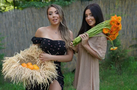 Girls Gone Wild - Fruits, Milk & Naughty Play