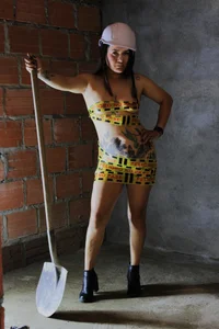 the construction of celeste de celeste_lewiss  3 photos