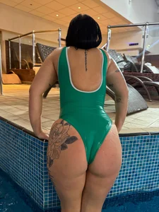 laceyblackxのPool Day xの 8枚の写真