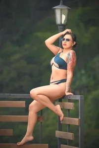 samara_smithh A sunny day💦☀️🕶️ Pic 3