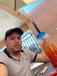 Yo de Eduardo280519  4 Imagens