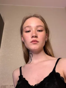 MaireLanda Black bra, wild mood Pic