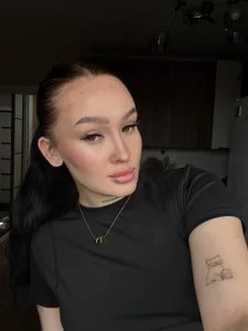 dreamalora Soft & Playful Pic