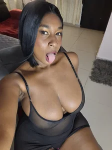 HanaThompson Public Pic 9