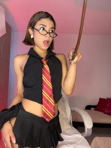 Lexxx1_ "Wingardium Leviosa" Pic 3