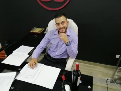 Jacke_Taylor1のOffice Timeの 2枚の写真