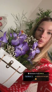 MistressMommyKate 🥰Flowers from you🥰 Hình 2