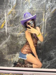 Ema_porcaroli Cowgirl 🤠 Pic 2