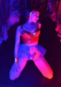 AyshaScott happy halloween 💕😈 사진 6