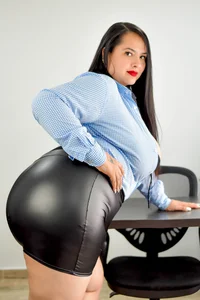 KarllaWalker sexy secretary 😈🥵 Immagine  4