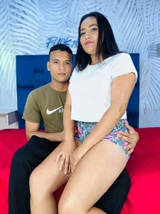 Public de CoupleGoalsX  3 Imagens