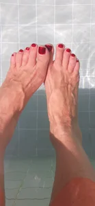 mommyselenafit_ feet Foto 9