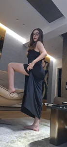 victoriapalmerfgのThe art of provoking you… slowlyの 2枚の写真