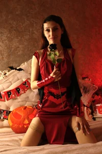 Iren Iren hot Vampire Haloween 2024 Immagine  9