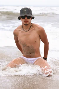 Aaronfox_x Santa Marta Pic 2