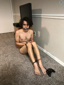 zacthefeetguy Bondage Pic 2