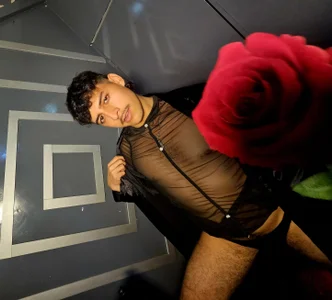 Alan_Del_Reyxのrose for you🌹の 2枚の写真