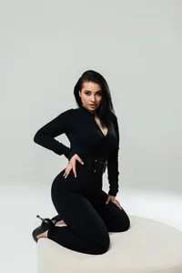 AdrianaToress No Limits Bilde