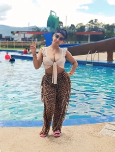 tiffani__love Vacaciones 🏕️ Pic 5