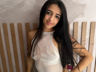 KatalinaANDyesica yesica  2টি ছবি