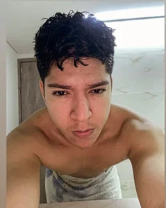 james_lincoln after shower Pic