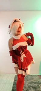 I await your gift 🎁🥰 de Tarly_matches  2 Imagens