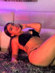 your sexy bad girl 🖤 de TeennNaugthy18  7 photos