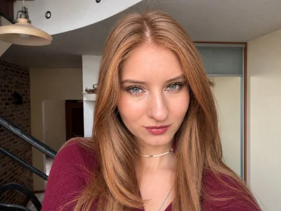 EllyCerry Closer Kuva