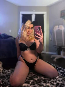 Public de SensualSisiXo  3 Imagens