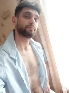 fogekaro3 Just me Poză 4