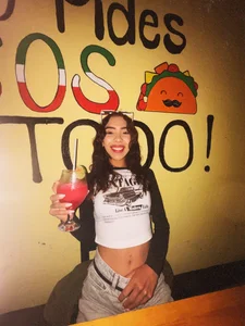 tinymoon-'s photo