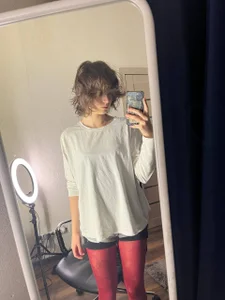 Alina_Mills Someday I'll buy new tights XD slika 2
