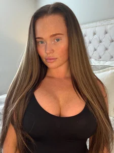 daniellarosexo lady in black 🖤🖤 Pic 2