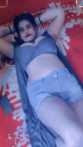 Rashiqueen Rashi leather Billede