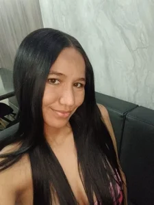 emma_ayala Public Pic 3