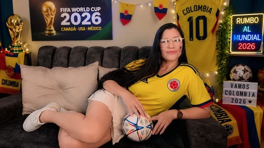 LUCYMILF_SEXY Public slika