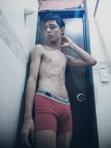 valentin_knox Boy Pic